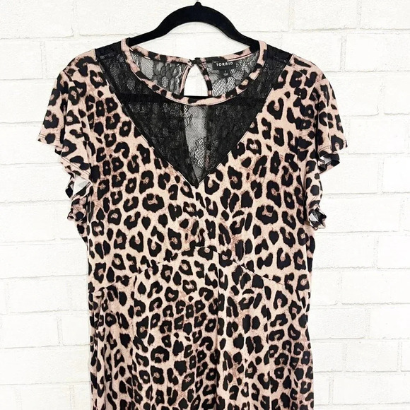 Torrid Black Leopard & Lace Inset Midi Dress with Pockets Women's Plus Size 1X - Picture 3 of 8